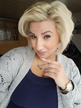 Lucie (Czech Republic, Jirkov - 30 Years)