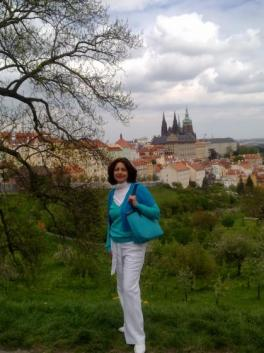 Gulnara (Czech Republic, Praha 8 - age 46)