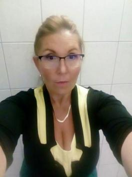 Markéta (Czech Republic, Průhonice - age 50)