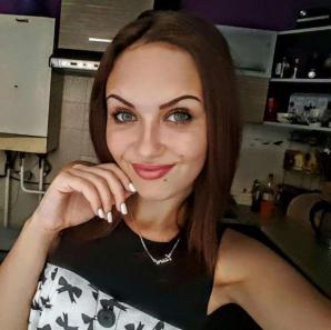 Laura (Slovakia, Spišská Nová Ves - age 18)