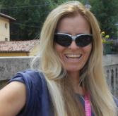 Daniela ( Italy, Vicenza - age 45)