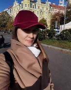 Helen ( Czech Republic, Praha 1 - age 42)