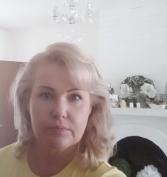 Susan ( Slovakia, Bratislava - age 45)