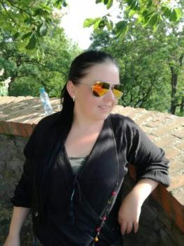 Katarína (Slovakia, Pezinok - age 37)