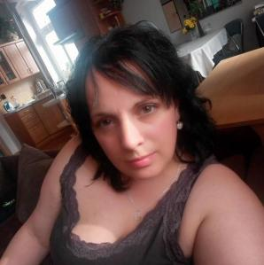 Jitka (Czech Republic, Abertamy - age 34)
