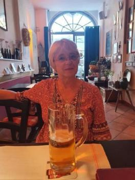 Daniela (Czech Republic, Praha 6 - 59 Years)