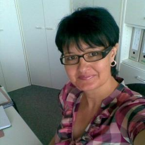 Jana (Czech Republic, Poděbrady III - age 52)