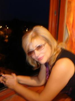 Valentyna (Ukraine, Kiev - 44 Years)