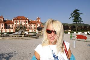 Ivana (Czech Republic, Praha 10 - 49 Years)