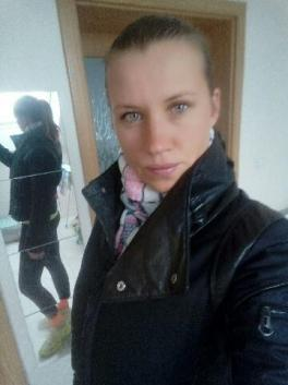 Denisa (Czech Republic, Mikulčice - 37 Years)