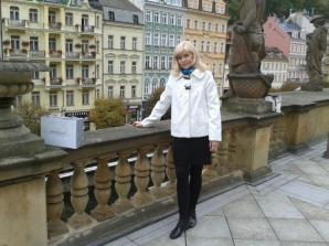 Alla (Czech Republic, Karlovy Vary - 53 Years)