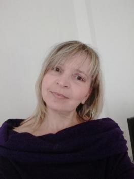 Jarmila  (Czech Republic, Praha 8 - Libeň - age 55)