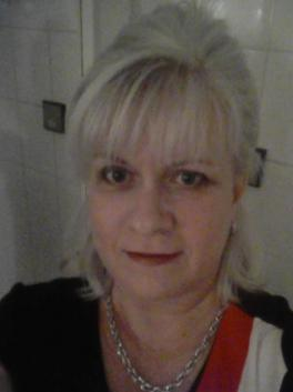 Iveta (Czech Republic, Praha 4 - Kunratice - age 50)
