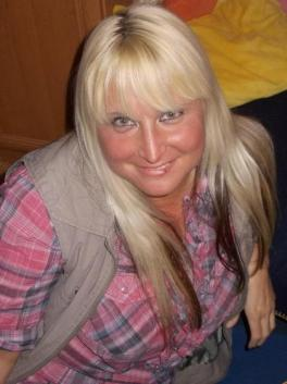 Romana (Czech Republic, Ostrava - age 34)