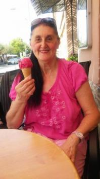 Jane (Czech Republic, Praha 1 - 66 Years)